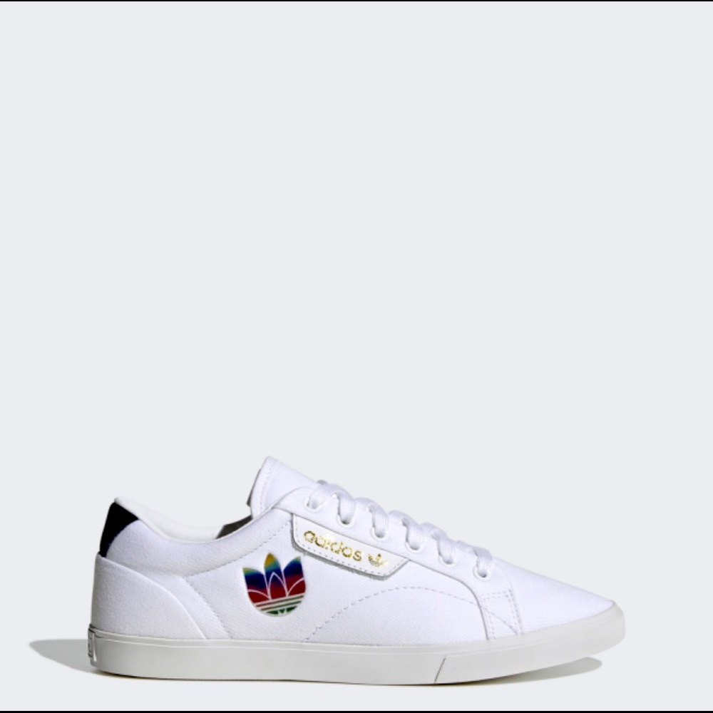 ADIDAS SLEEK LO SHOES